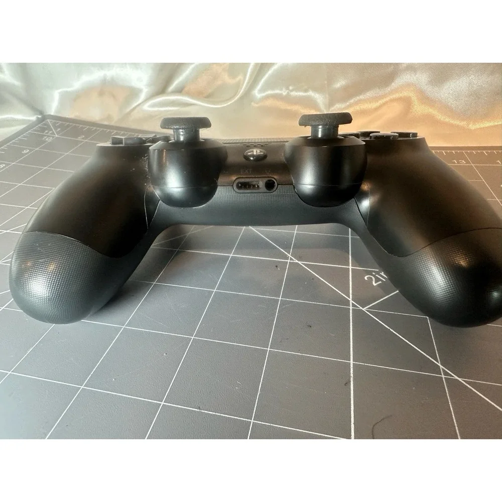 PlayStation 4 PS4 DualShock Wireless Controller - Black -Controller Only -Tested